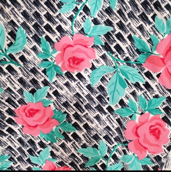 Lularoe & curvy floral leggings new - Picture 2 of 4